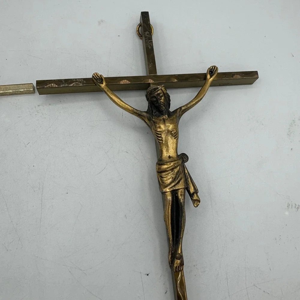 Crucifix Wall Crosses Lot of 2 Religious Decor Church Home 9.75